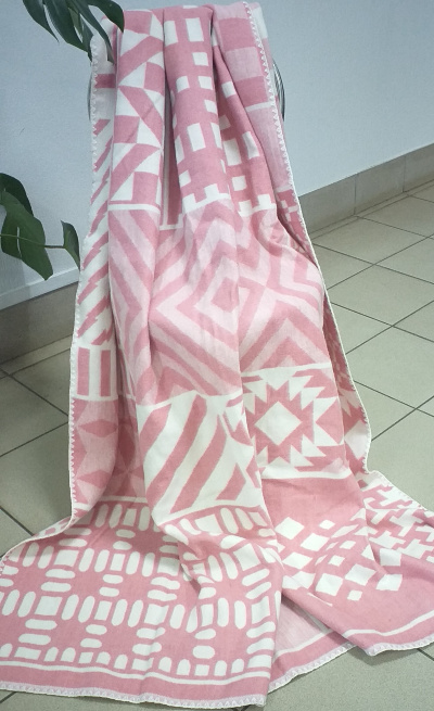 Одеяло Пэчворк розовый - 140х205 (15% шерсть)