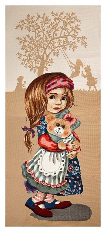 Девочка с мишкой- гобеленовая картина