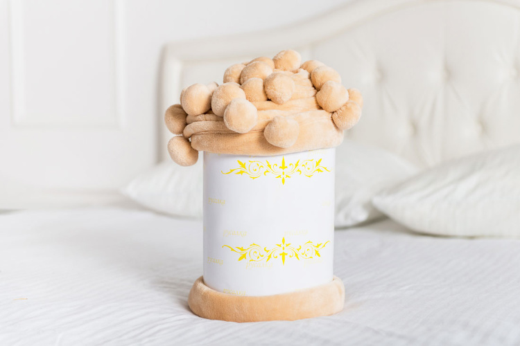 Покрывало-плед Бубон крем