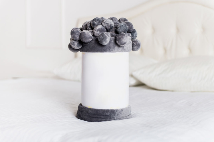 Покрывало-плед Бубон светло - серый