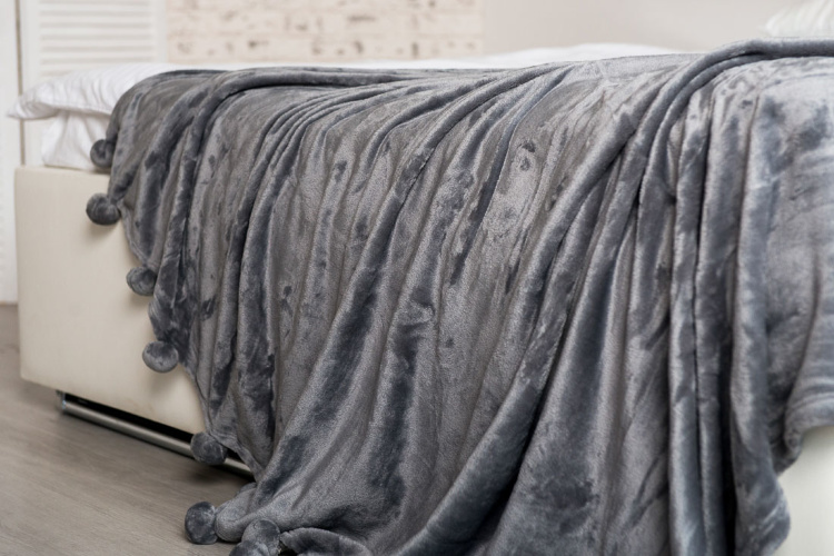 Покрывало-плед Бубон светло - серый